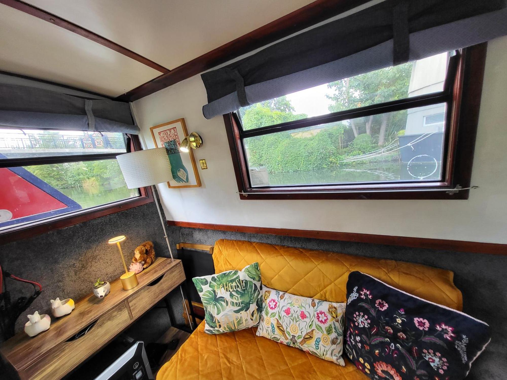 Hotel Comfy Canal Boat In Little Venice For Family & Friends Londres Exterior foto